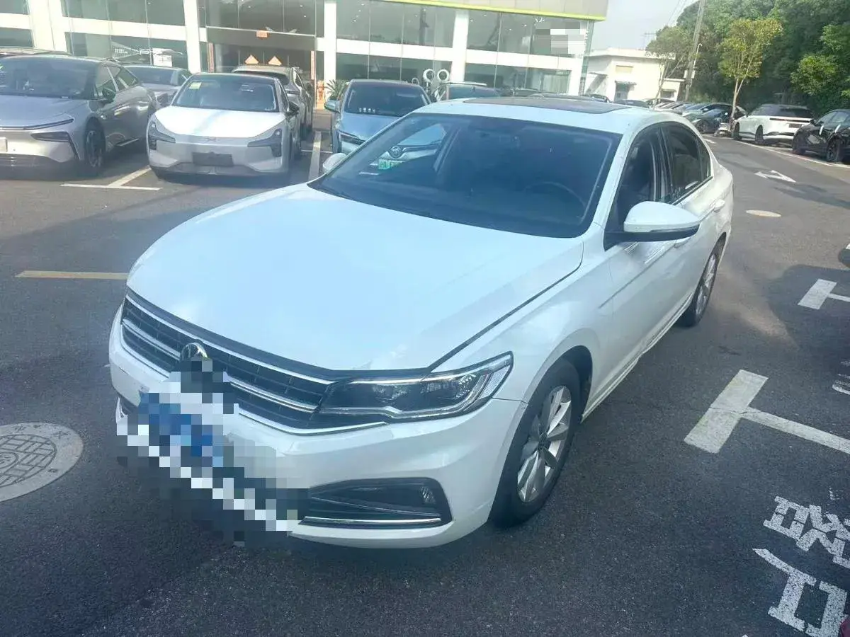 2021 Volkswagen Bora 1.5L 113HP L4 6AT