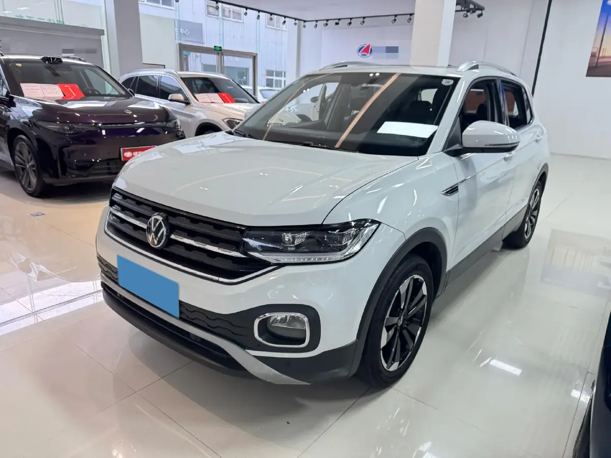 2021 Volkswagen Tacqua 1.5L 113HP L4 6AT