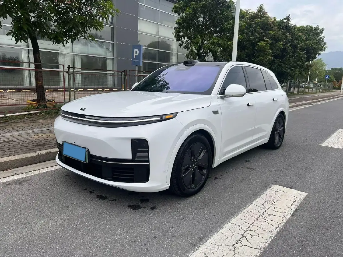 2024 Li L7 Range Extended 154HP REEV 42.8KWH