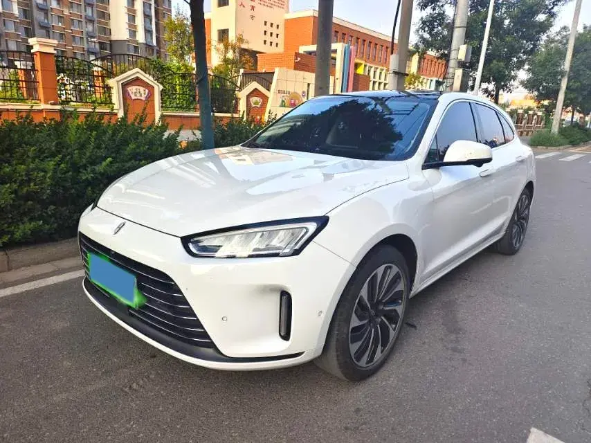 2022 HIMA AITO M5 Range Extended 125HP REEV 40KWH