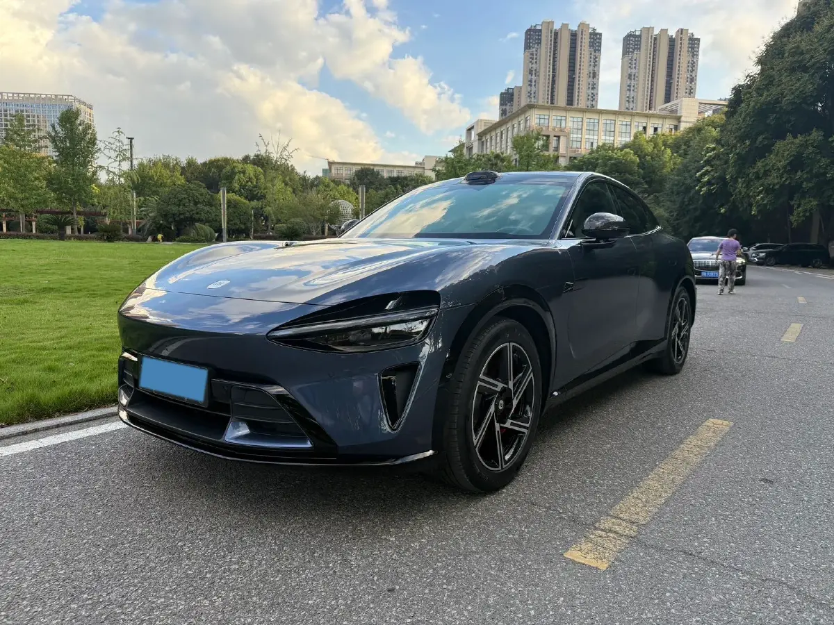 2025 MI YU7 BEV 101.7KWH