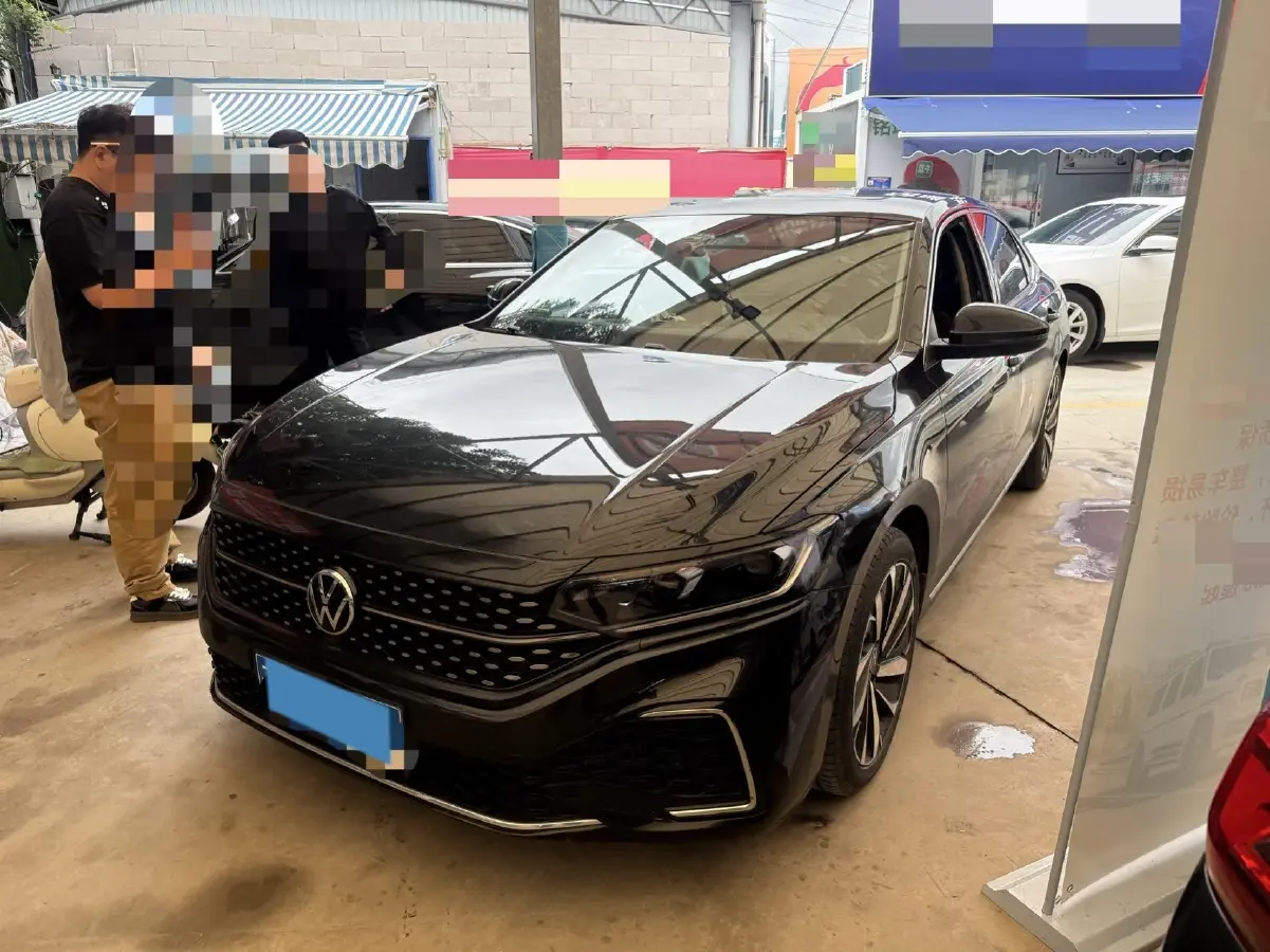 2021 Volkswagen Passat 2.0T 186HP L4 7DCT