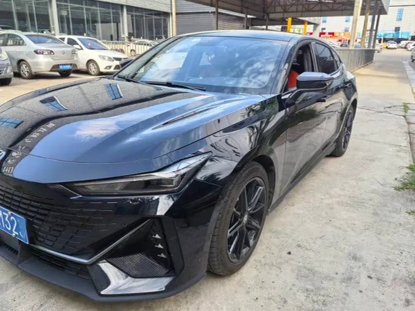 2022 ChangAn UNI-V 1.5T 188HP L4 7DCT