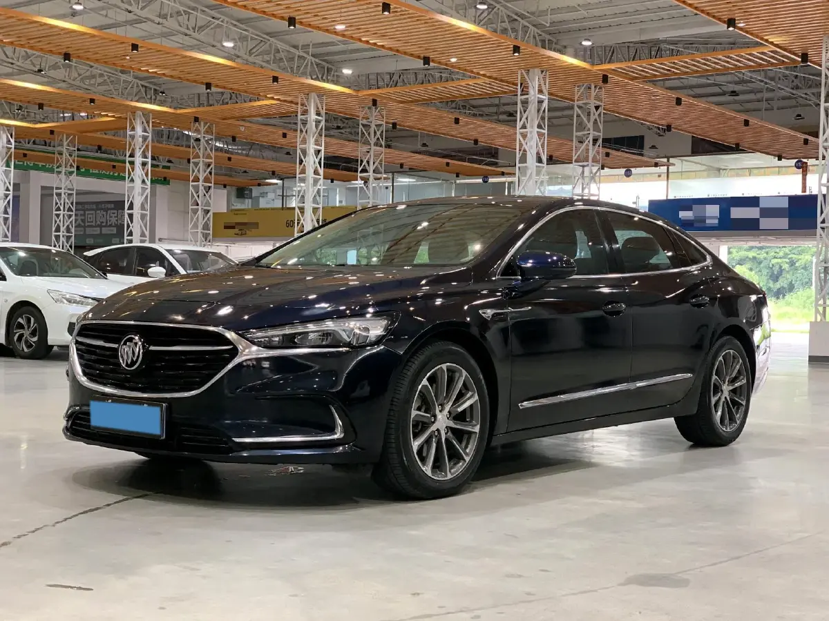 2020 Buick Larcosse 2.0T 237HP L4 9AT