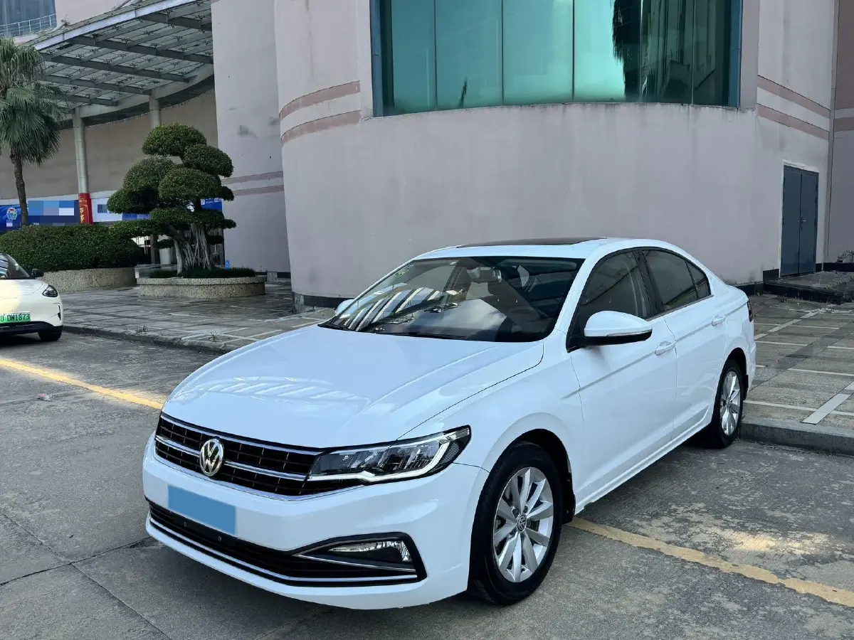 2019 Volkswagen Bora 1.5L 116HP L4 6AT