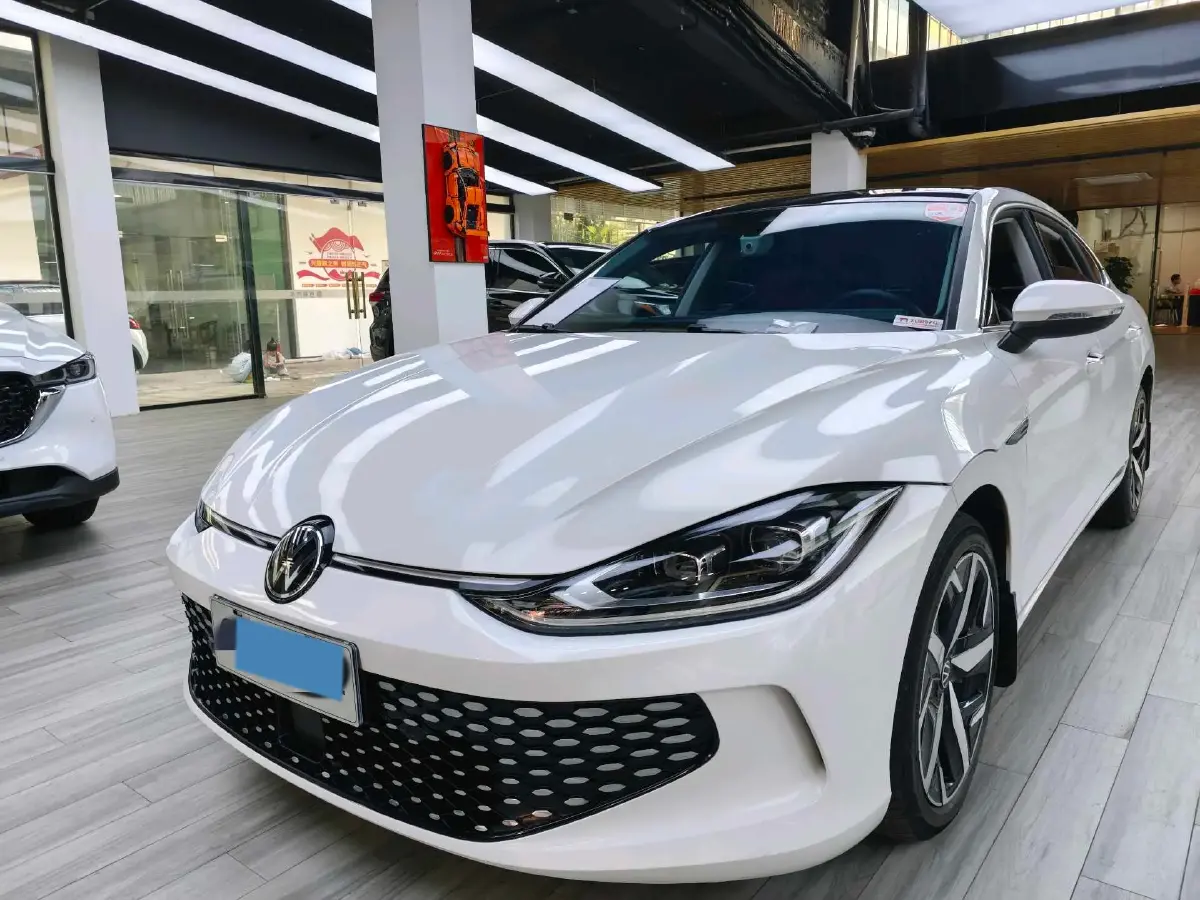 2022 Volkswagen Lamando 1.4T 150HP L4 7DCT