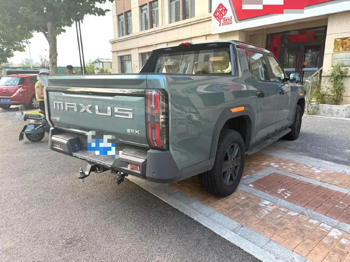 2025 MAXUS InterstellarX 2.5T 224HP L4 8AT,autocango,china used car exporter,china ev exporter,chinese used car exporter,chinese used ev exporter