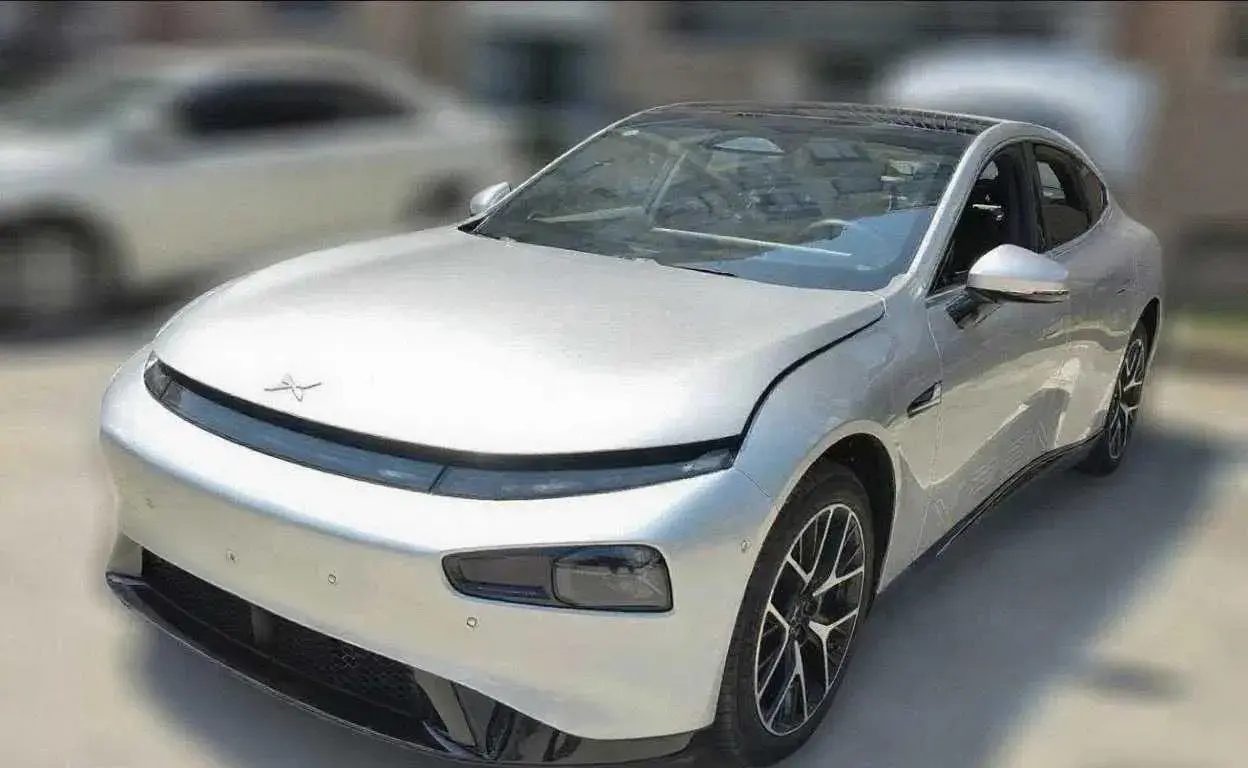 2024 Xpeng P7 BEV 64.4KWH