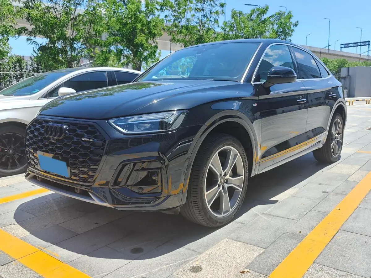 2022 Audi Q5L Sportback 2.0T 252HP L4 7DCT