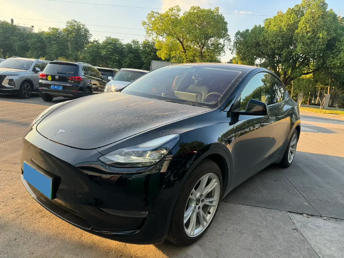 2021 Tesla Model Y BEV 60KWH