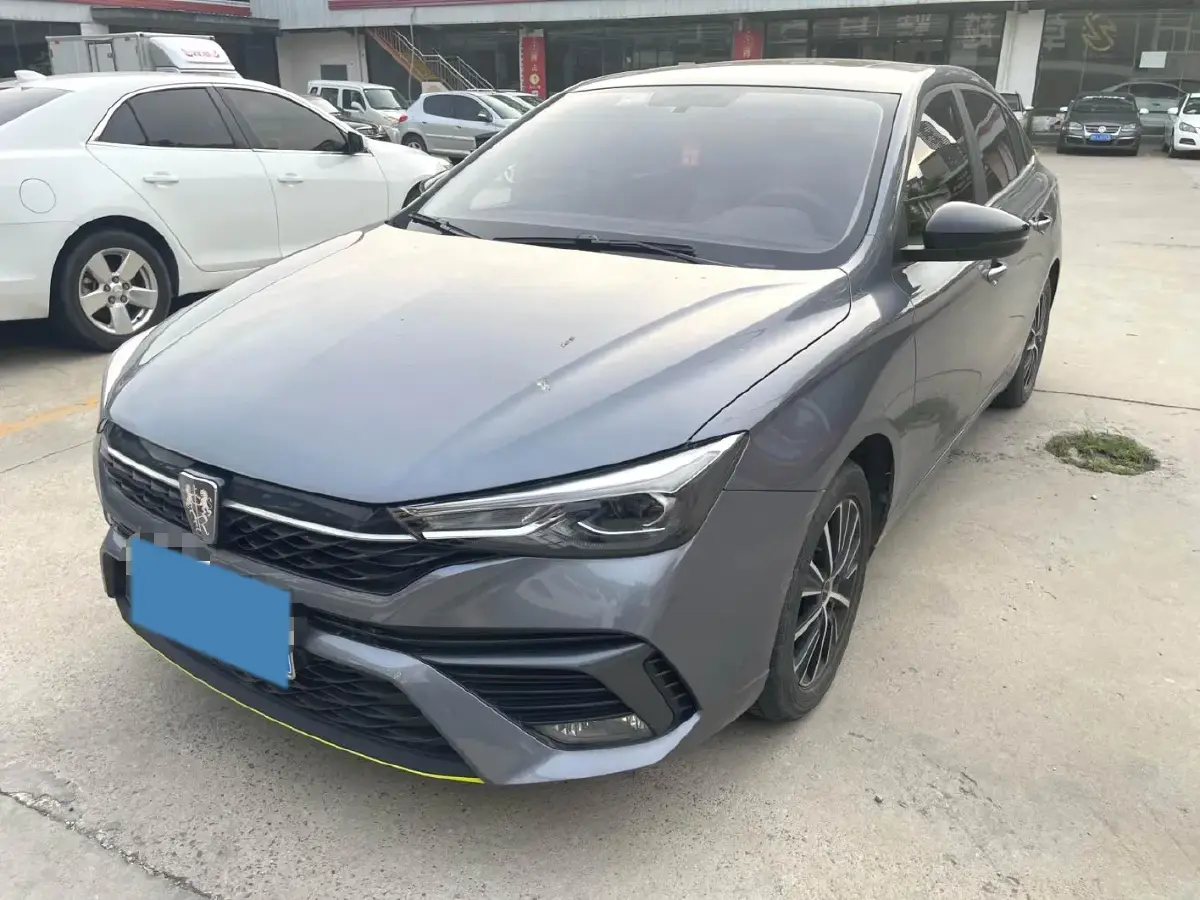 2021 Roewe i5 1.5L 120HP L4 5MT