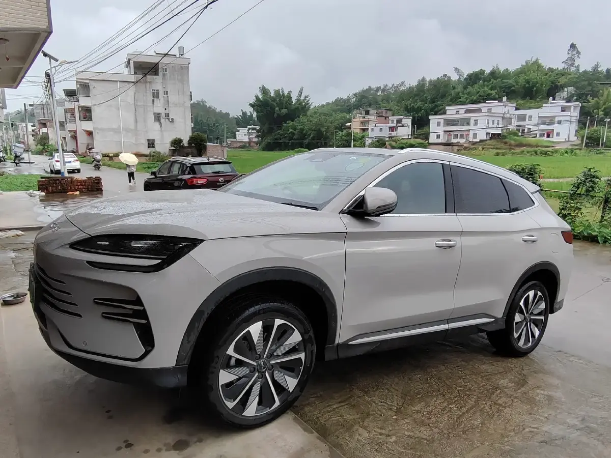 2025 BYD Song Plus 1.5L 101HP L4 E-CVT PHEV 18.3KWH