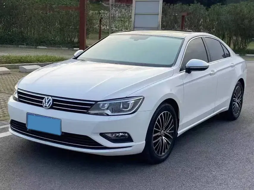 2017 Volkswagen Lamando 1.4T 150HP L4 7DCT