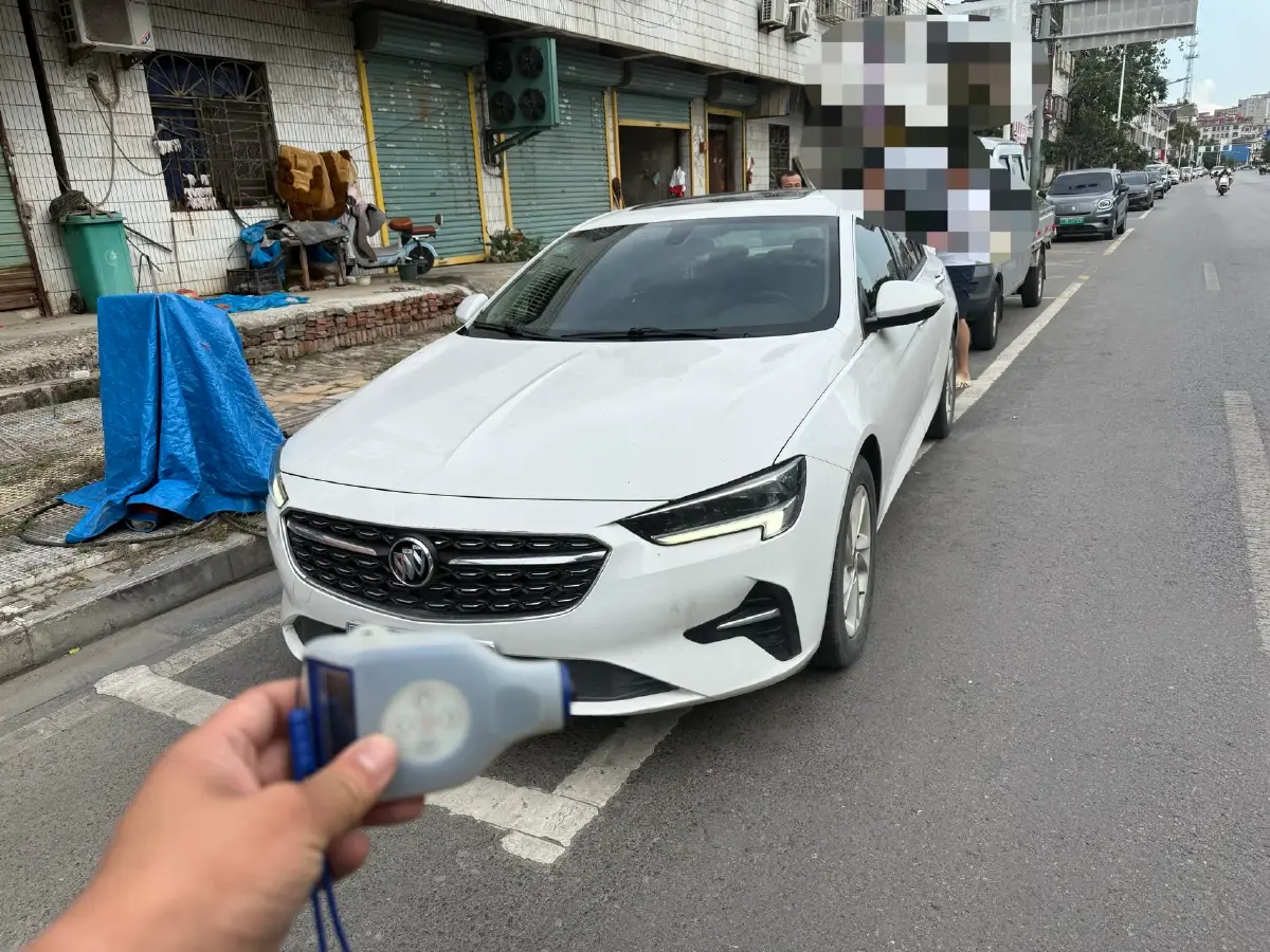 2020 Buick Regal 1.5T 169HP L4 9AT