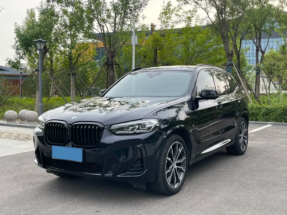 2022 BMW X3 2.0T 252HP L4 8AT
