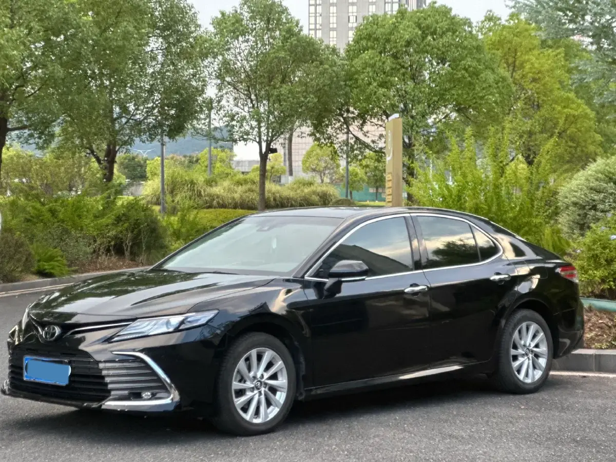 2021 Toyota Camry 2.0L 178HP L4 CVT