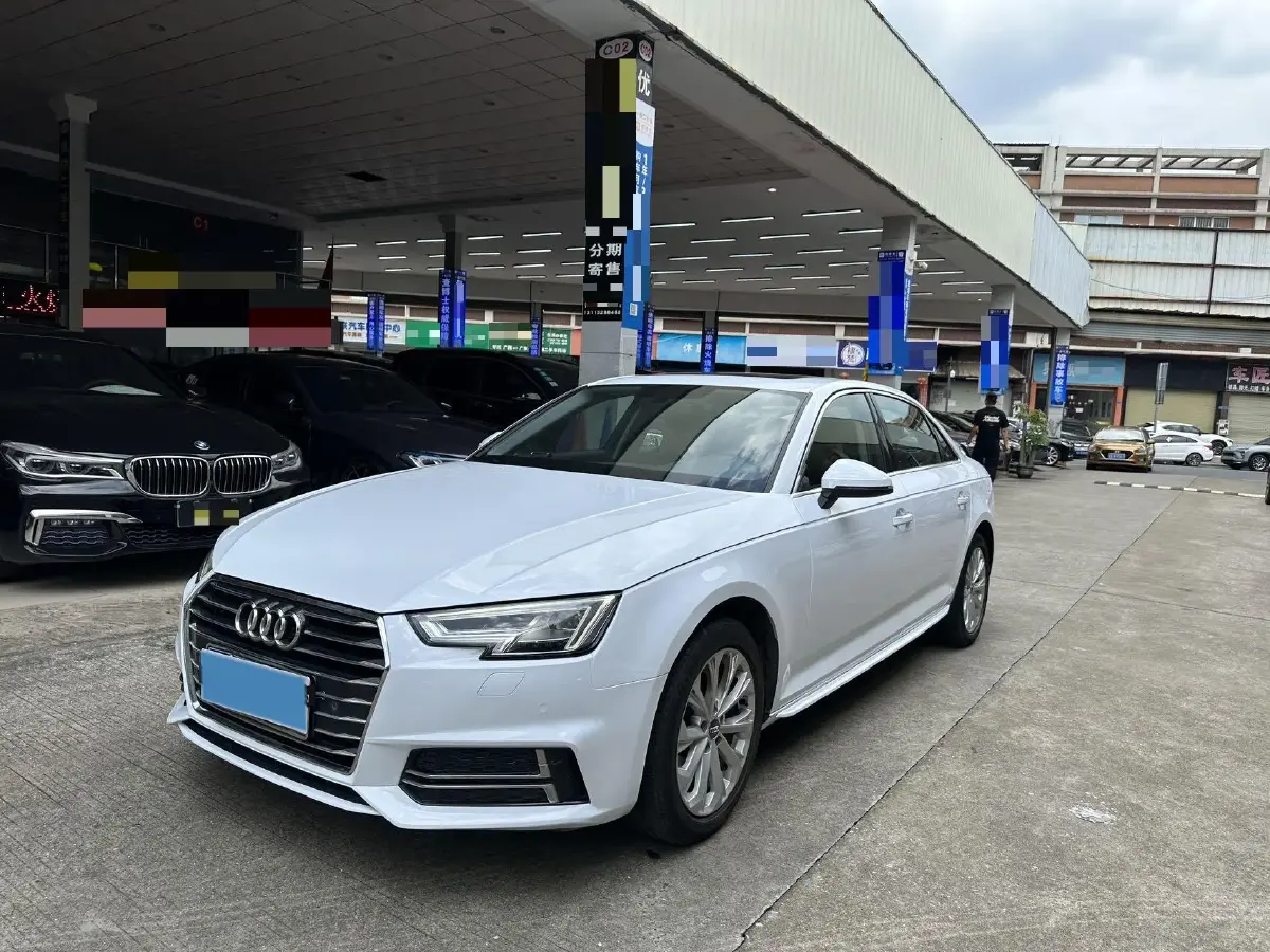 2019 Audi A4L 2.0T 190HP L4 7DCT