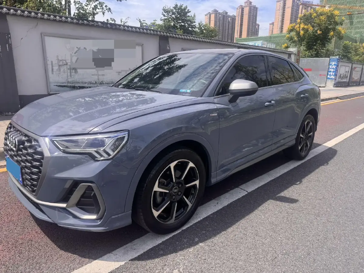 2022 Audi Q3 Sportback 2.0T 186HP L4 7DCT