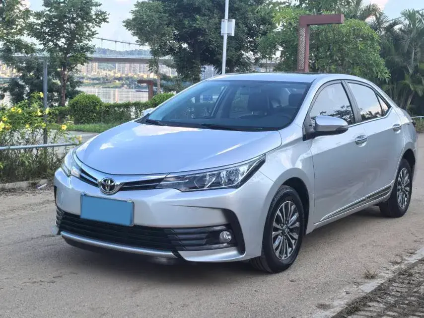 2018 Toyota Corolla 1.2T 116HP L4 CVT