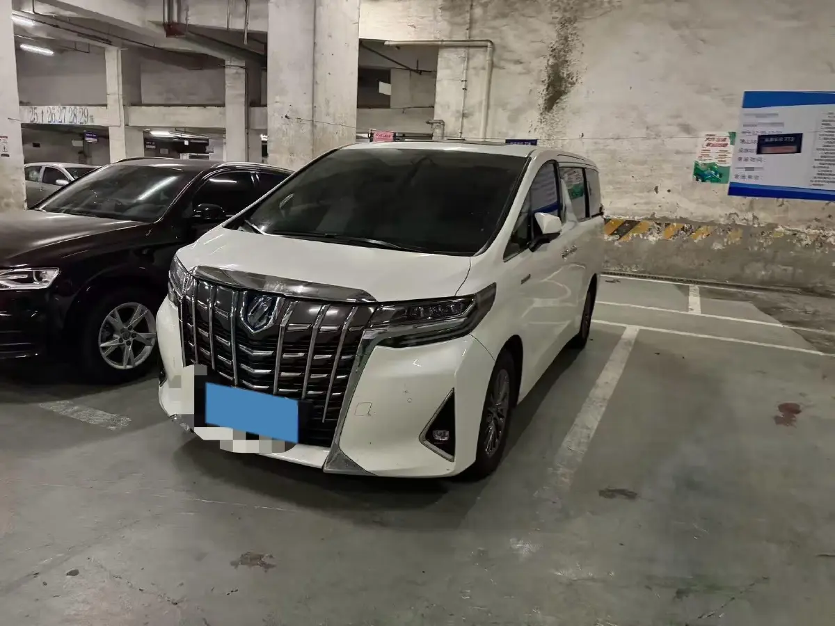 2021 Toyota Alphard 2.5L 117HP L4 E-CVT Hybrid