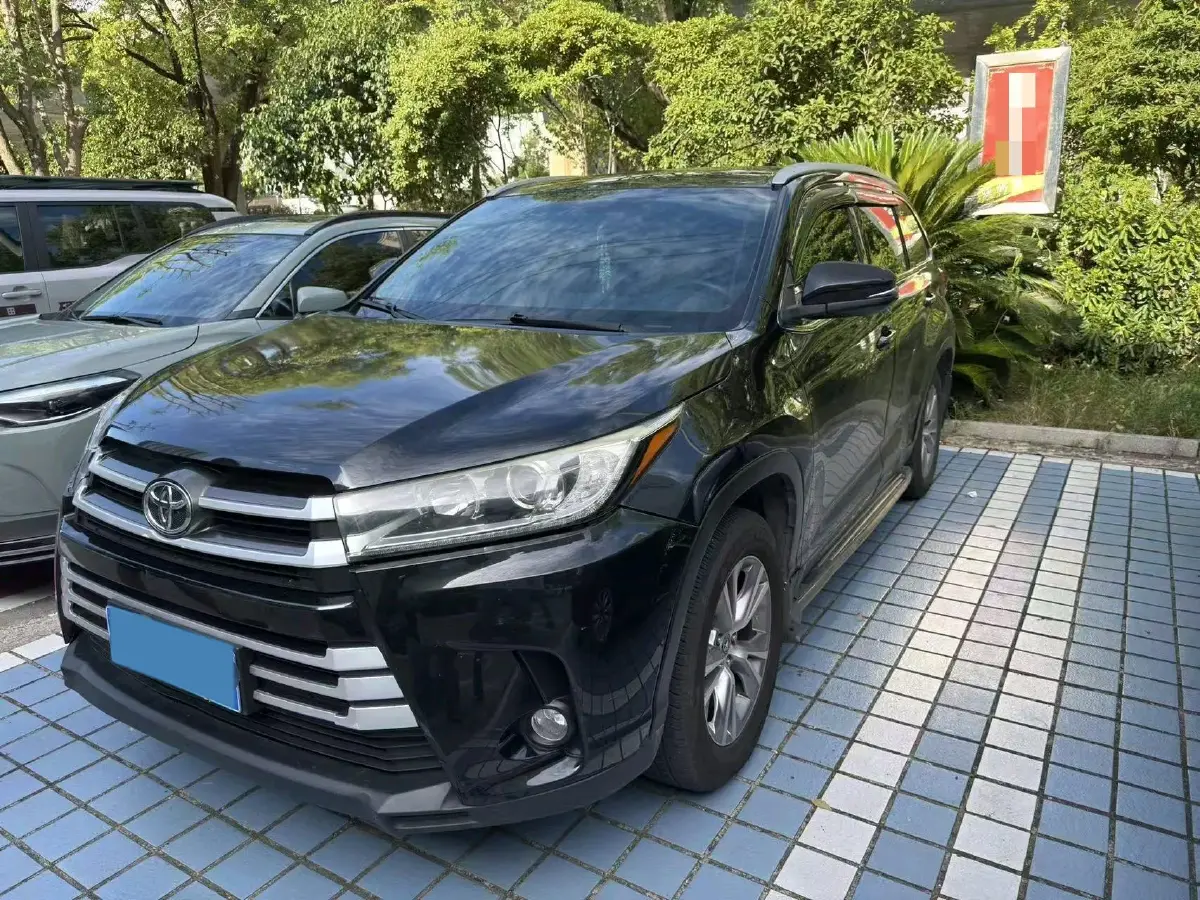 2018 Toyota Highlander 2.0T 220HP L4 6AT