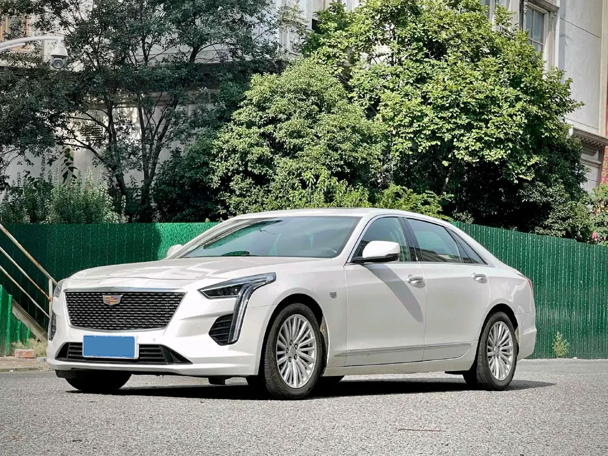 2020 Cadillac CT6 2.0T 241HP L4 10AT