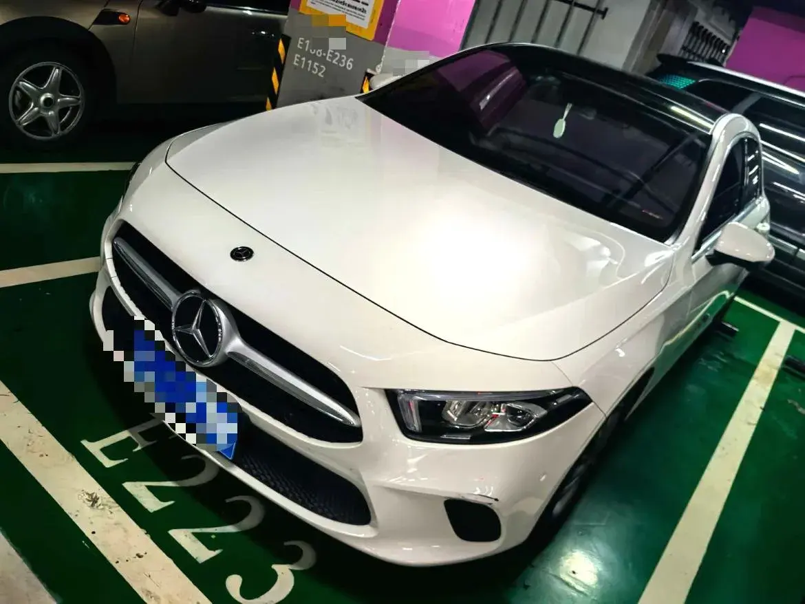 2019 Mercedes-Benz A Class 1.3T 163HP L4 7DCT