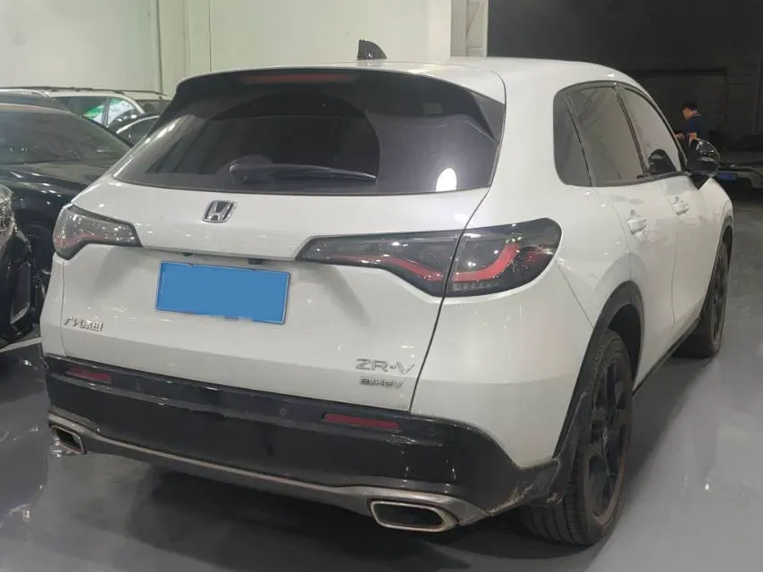 2023 Honda ZR-V 2.0L 143HP L4 E-CVT Hybrid,autocango,china used car exporter,china ev exporter,chinese used car exporter,chinese used ev exporter
