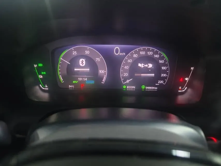 2023 Honda ZR-V 2.0L 143HP L4 E-CVT Hybrid,autocango,china used car exporter,china ev exporter,chinese used car exporter,chinese used ev exporter