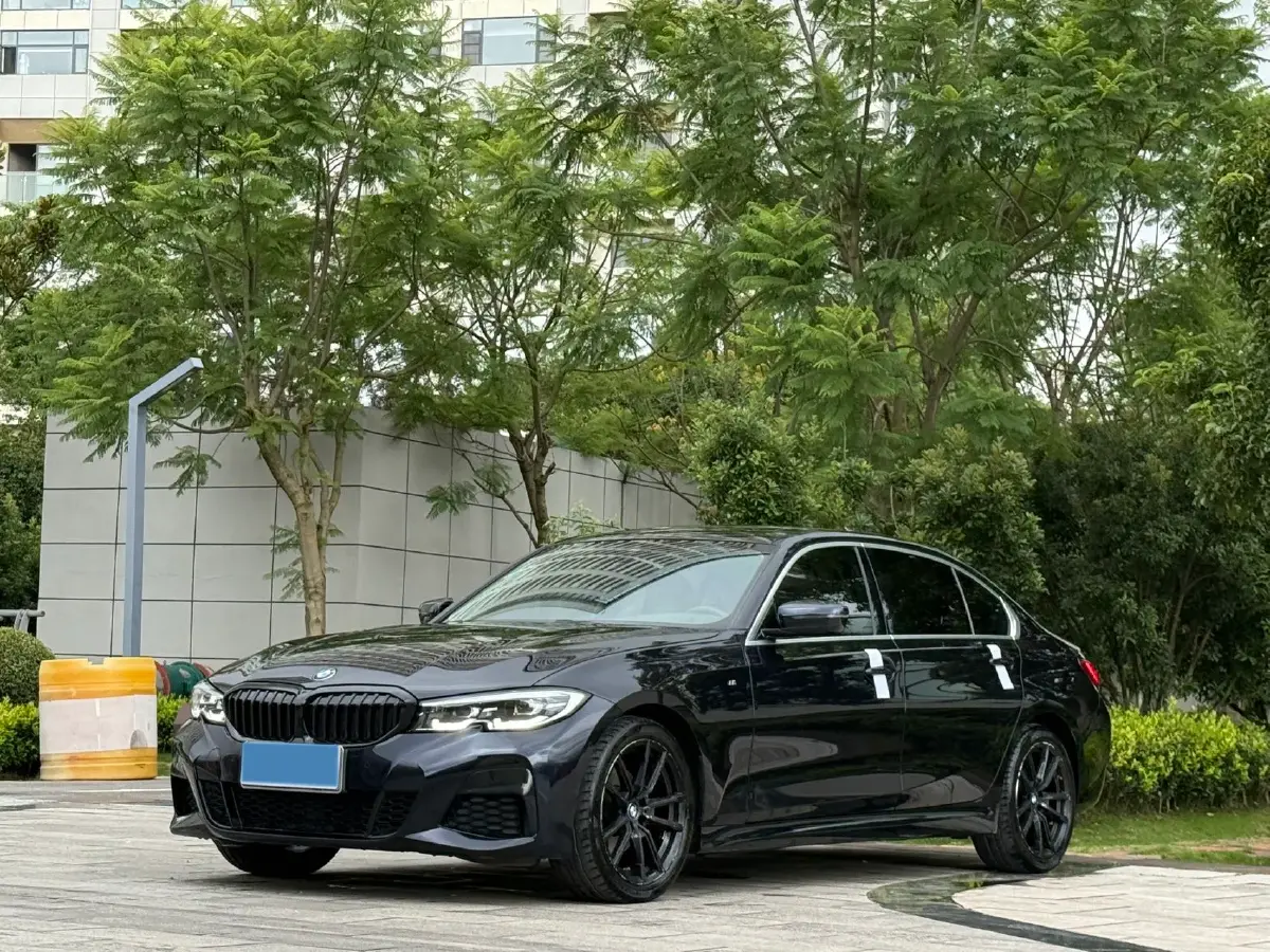 2021 BMW 3 Series 2.0T 184HP L4 8AT