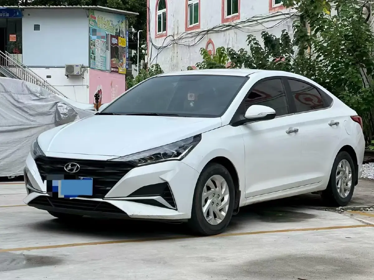 2020 Hyundai Verna 1.4L 100HP L4 6MT