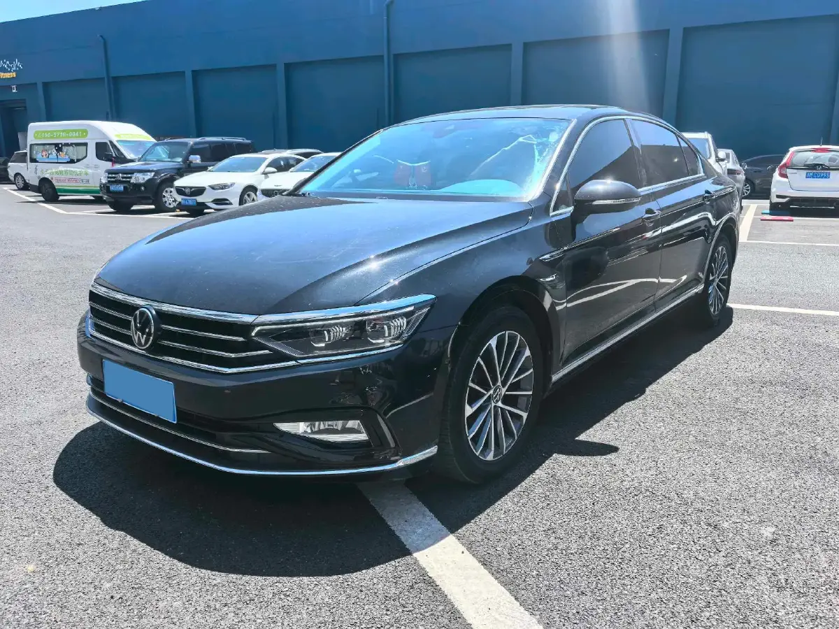 2020 Volkswagen Magotan 2.0T 220HP L4 7DCT