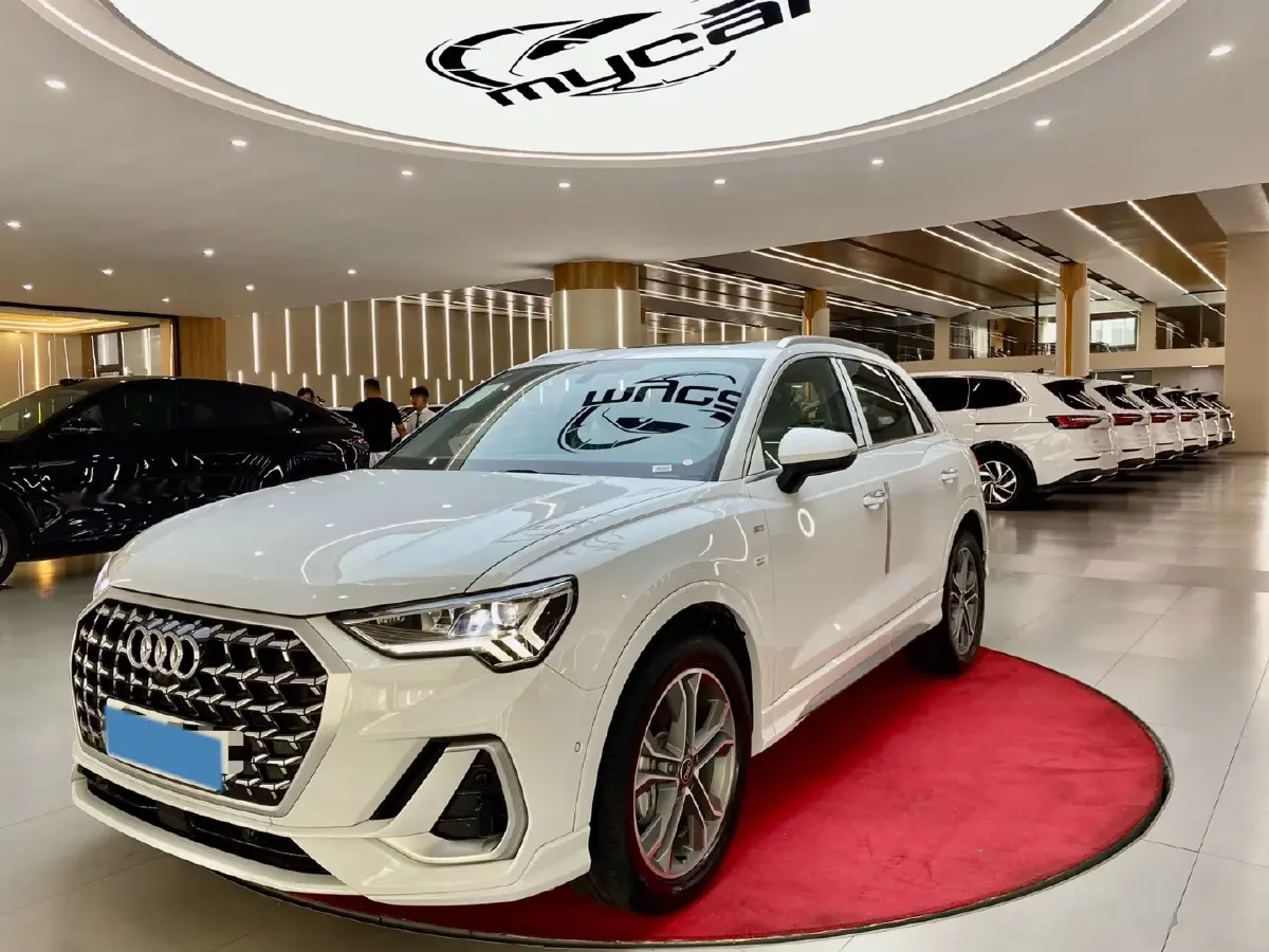 2024 Audi Q3 2.0T 186HP L4 7DCT