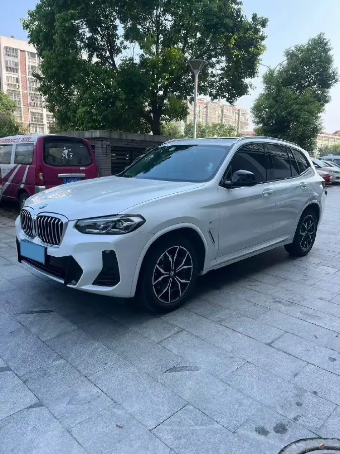 2022 BMW X3 2.0T 184HP L4 8AT
