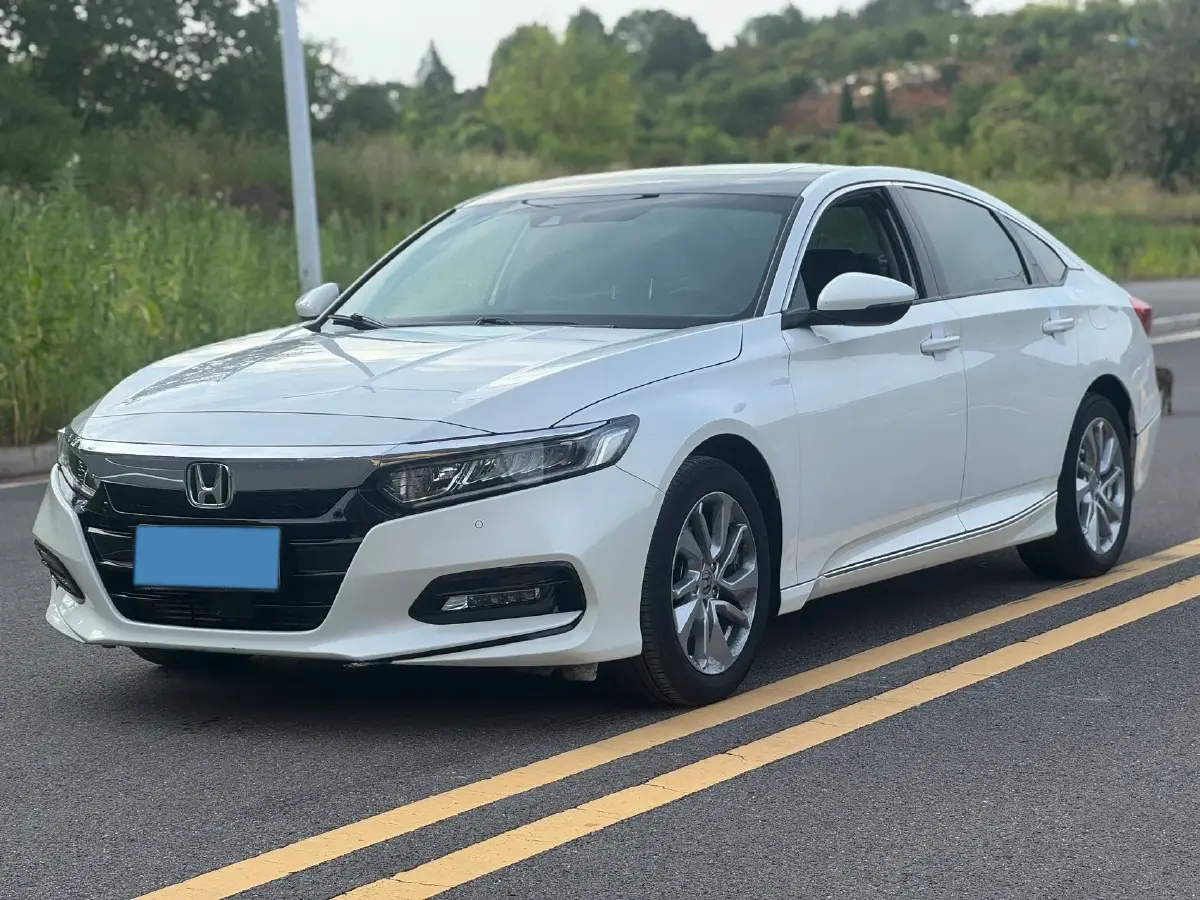 2021 Honda Accord 1.5T 194HP L4 CVT