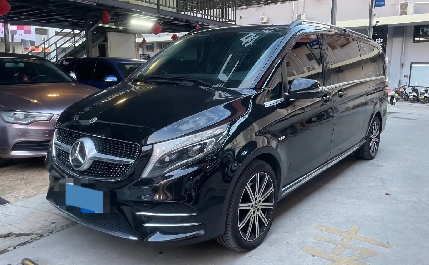 2022 Mercedes-Benz V Class 2.0T 211HP L4 9AT