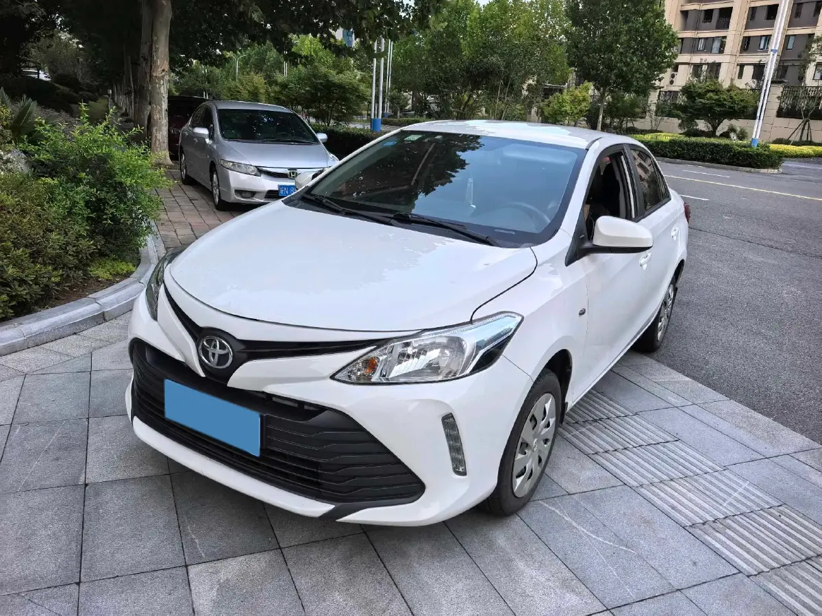 2017 Toyota Vios 1.5L 107HP L4 CVT