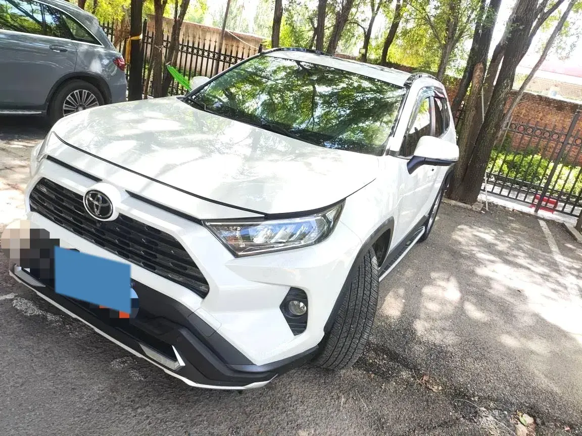 2020 Toyota RAV4 2.0L 171HP L4 CVT