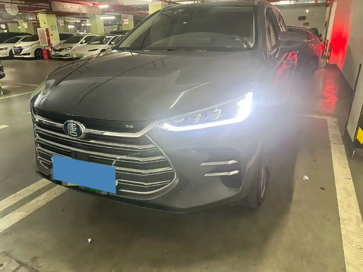 2018 BYD Tang 2.0T 205HP L4 6DCT PHEV 23.97KWH