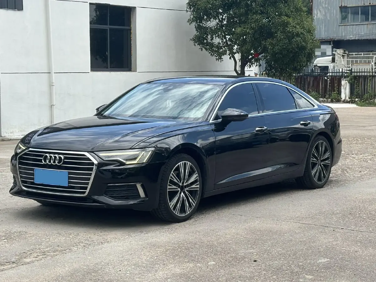 2021 Audi A6L 2.0T 224HP L4 7DCT
