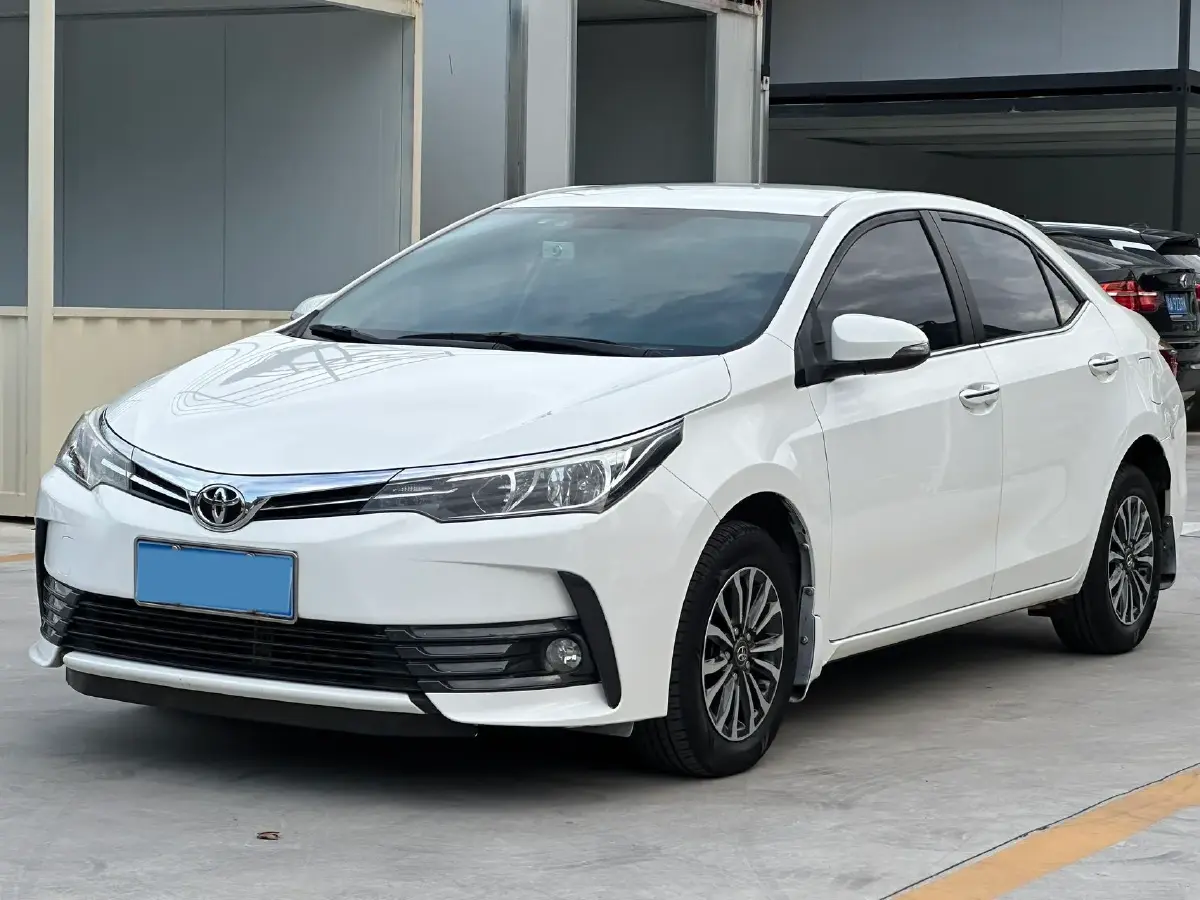 2018 Toyota Corolla 1.2T 116HP L4 CVT