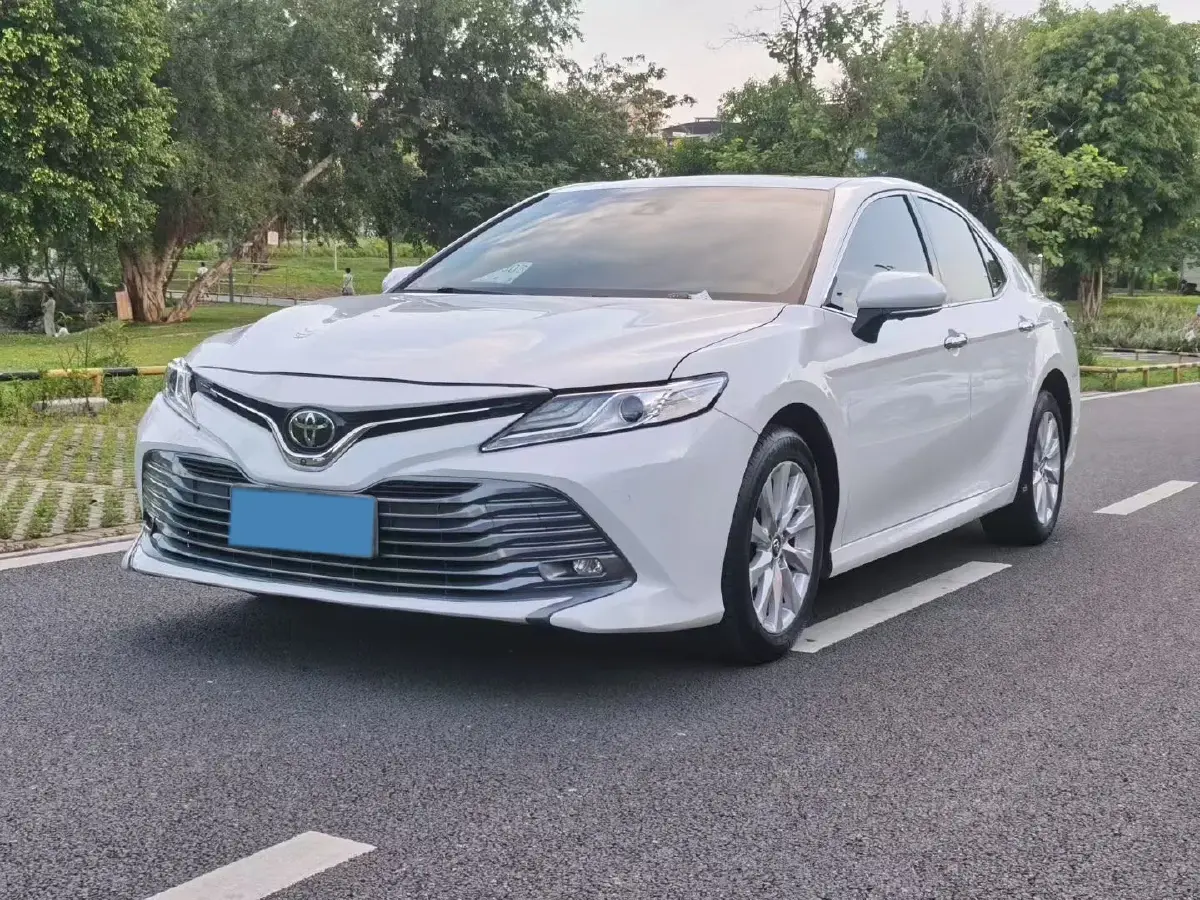 2018 Toyota Camry 2.0L 169HP L4 6AT