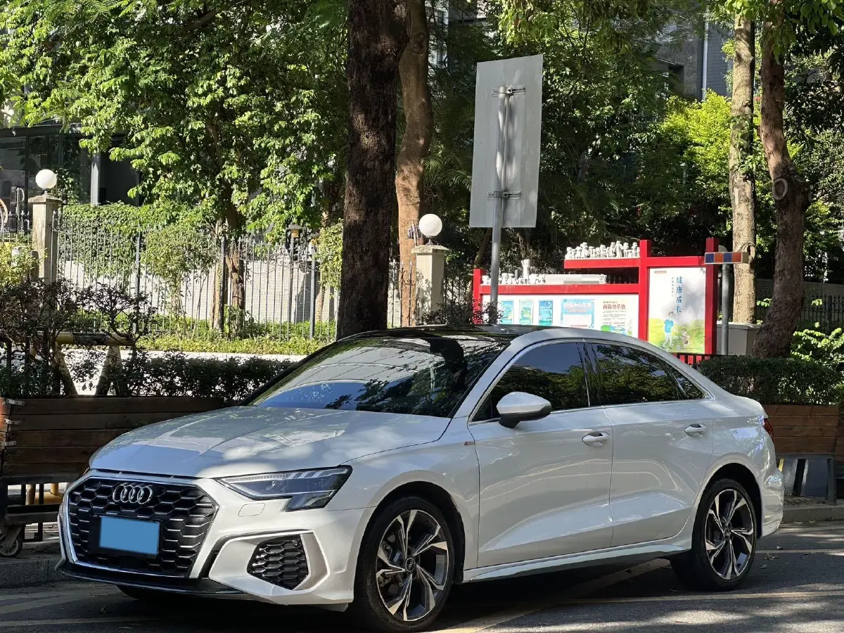 2022 Audi A3 1.4T 150HP L4 7DCT