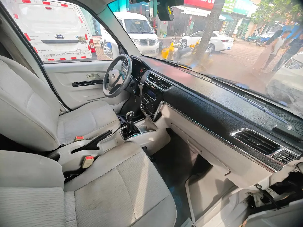 2023 DongFeng DFAC YuFeng EM26 BEV 41.47KWH,autocango,china used car exporter,china ev exporter,chinese used car exporter,chinese used ev exporter