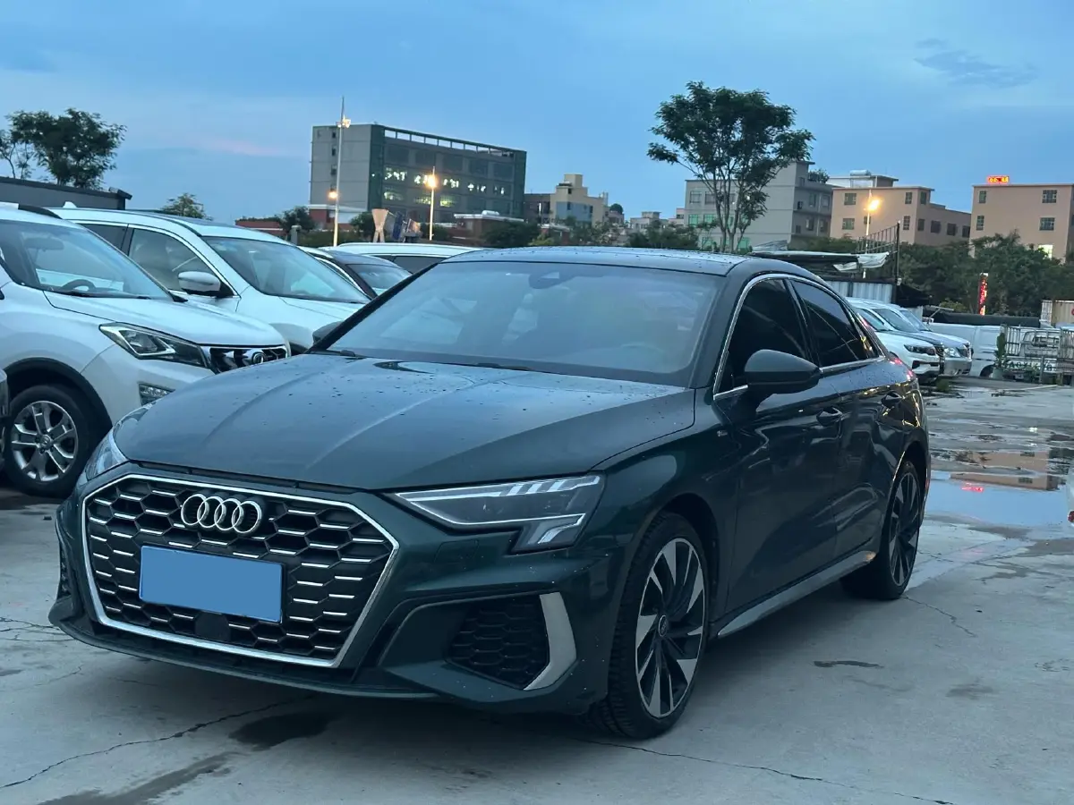 2022 Audi A3 1.4T 150HP L4 7DCT
