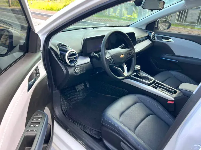 2023 Chevrolet Monza 1.5L 113HP L4 6DCT,autocango,china used car exporter,china ev exporter,chinese used car exporter,chinese used ev exporter