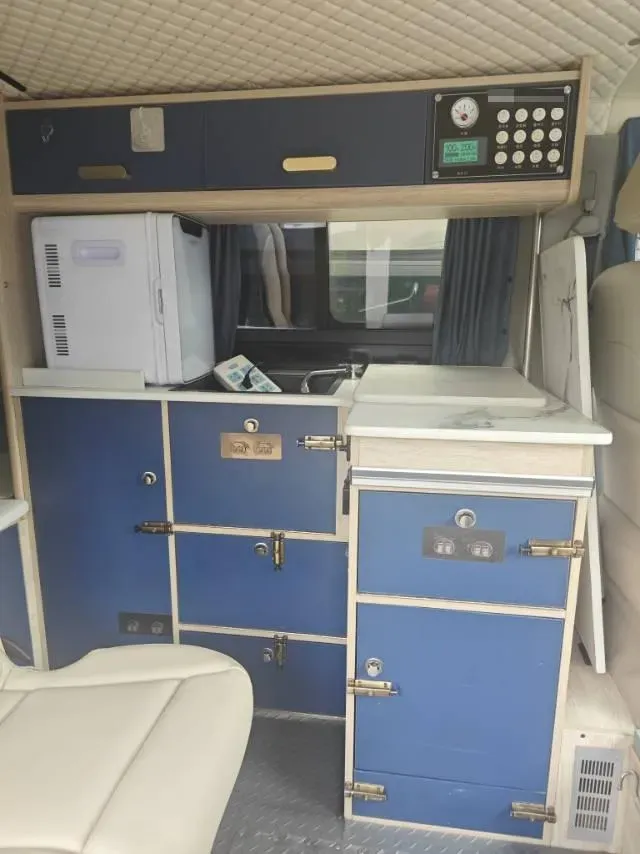 2021 MAXUS V80 RV 2.0T 139HP L4 6AMT,autocango,china used car exporter,china ev exporter,chinese used car exporter,chinese used ev exporter