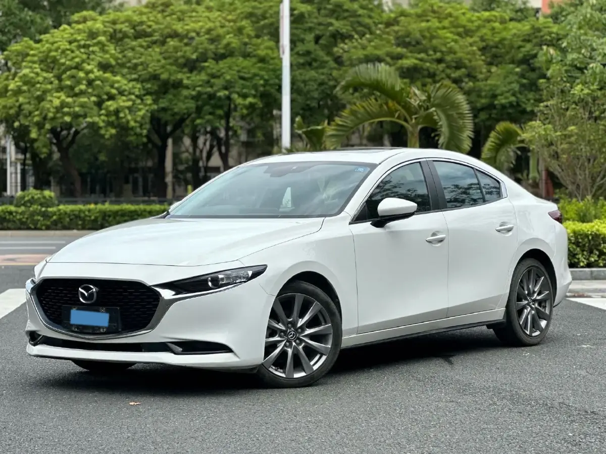 2020 Mazda 3 Axela 2.0L 158HP L4 6AT