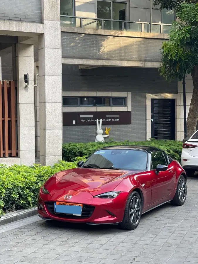 2018 Mazda MX-5 2.0L 158HP L4 6AT