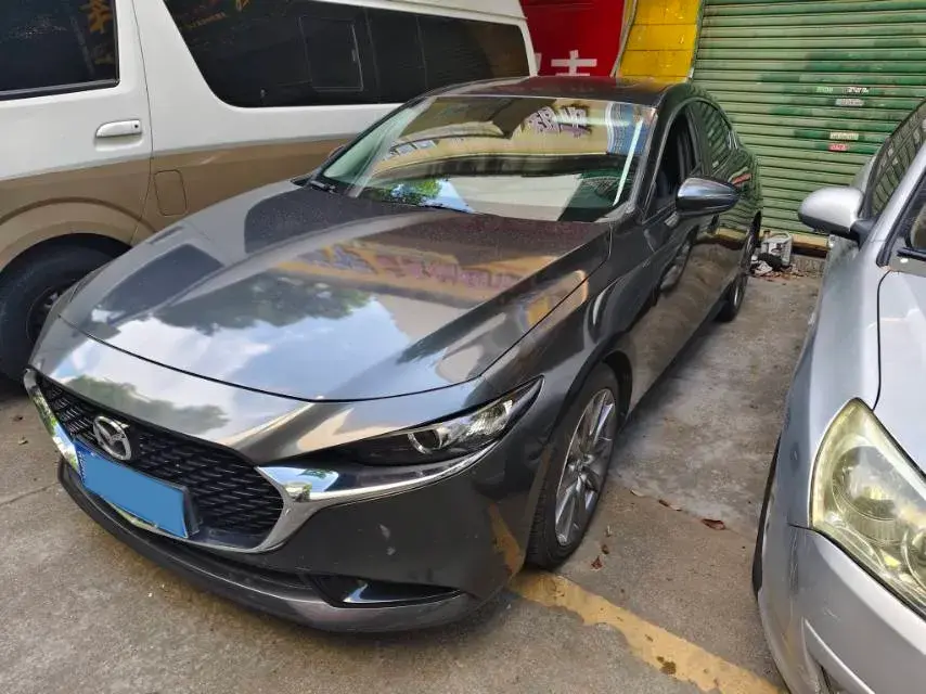 2022 Mazda 3 Axela 2.0L 158HP L4 6AT